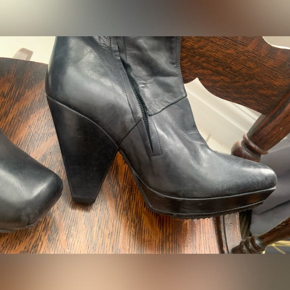 John Fluvog tall boots - Picture 3 of 8